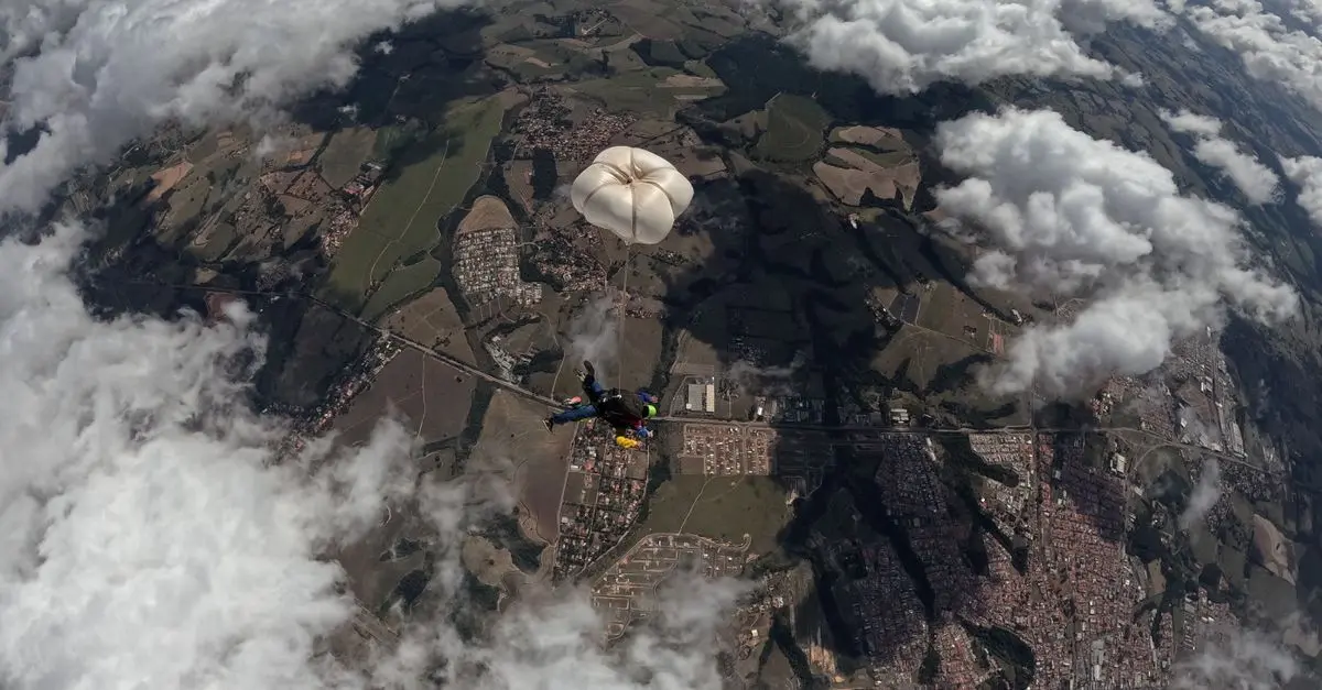 Les records mondiaux dans le parachutisme