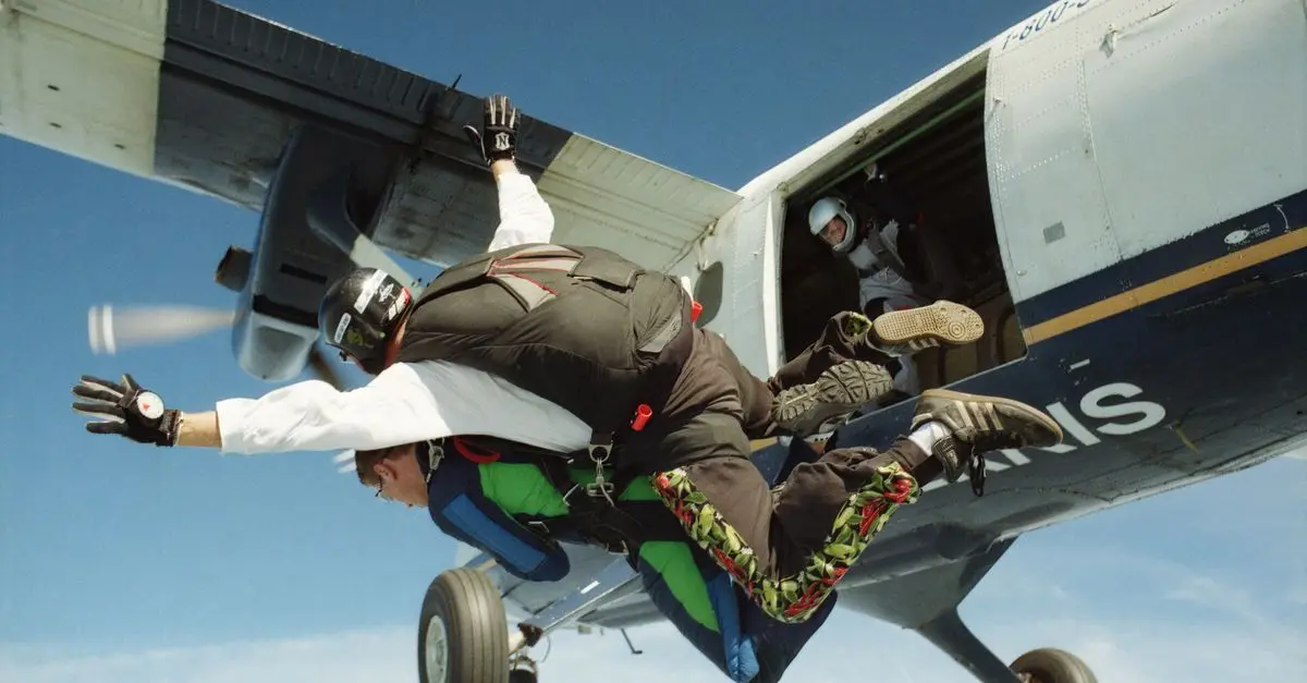 Les meilleures pratiques pour un saut en parachute réussi