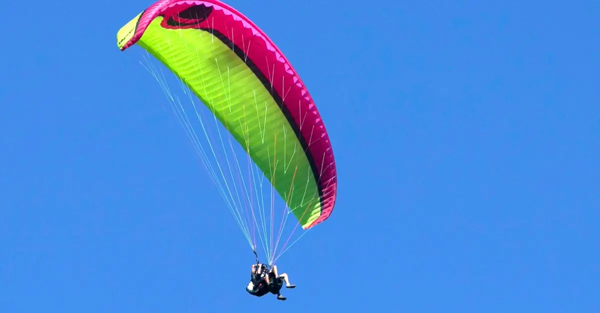 Les meilleures techniques de saut en parachute à maîtriser