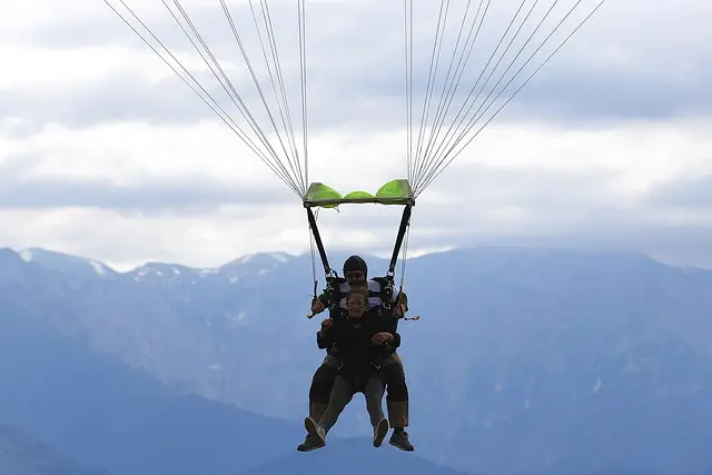 Les erreurs à éviter lors de votre premier saut en parachute