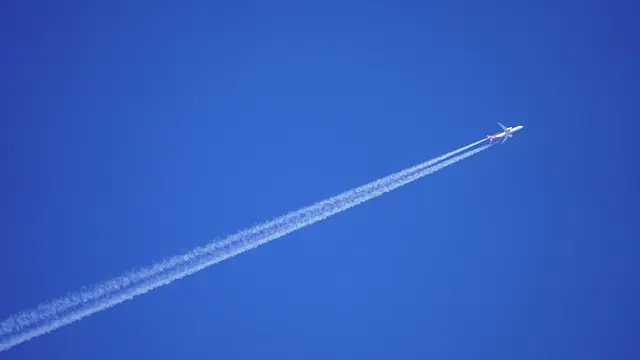 Comment se préparer pour un saut en parachute réussi
