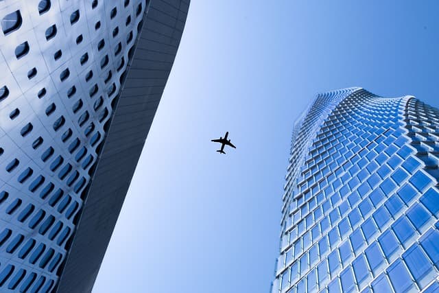 Comment se préparer pour un saut en parachute réussi