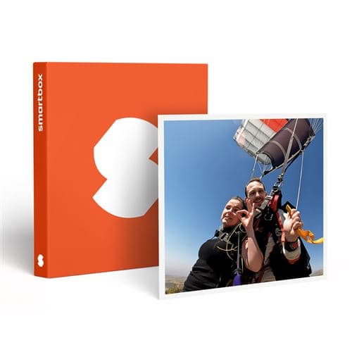 Coffret Cadeau SMARTBOX Saut en parachute tandem Font-Romeu Pyrénées 1 personne